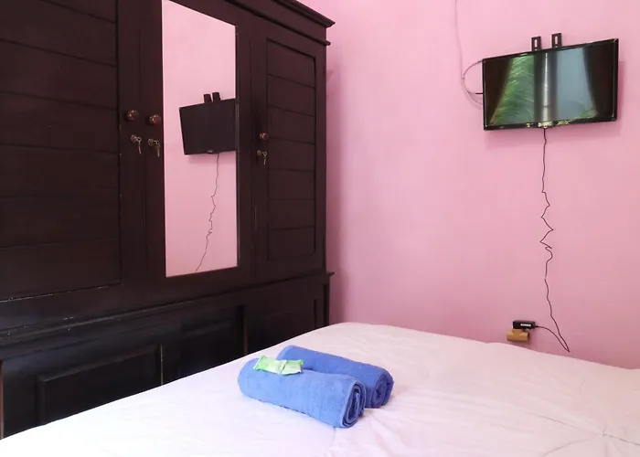 Anantaya بيت ضيافة
